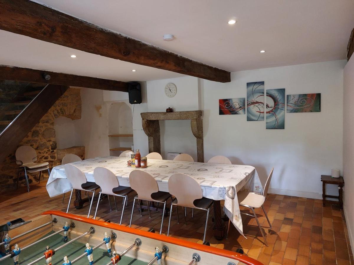 La Cambuse Des Gones - Gite 3 Chambres Thurins Exterior photo